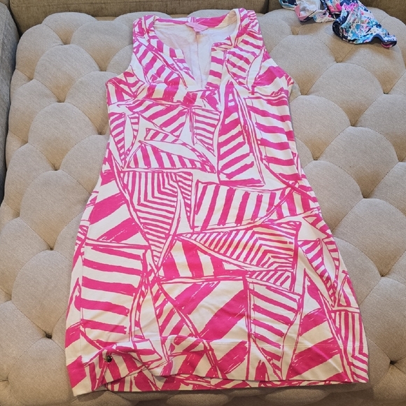 Pink Geometric Pattern Dress - Picture 1 of 4
